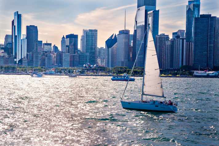 Boats in front of the Chicago skyline.