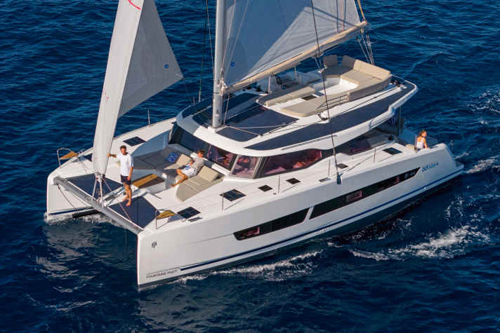 Hull length 13.26 m; width 7.44 m; weight 15.2 tonnes; from 593,810 euros.