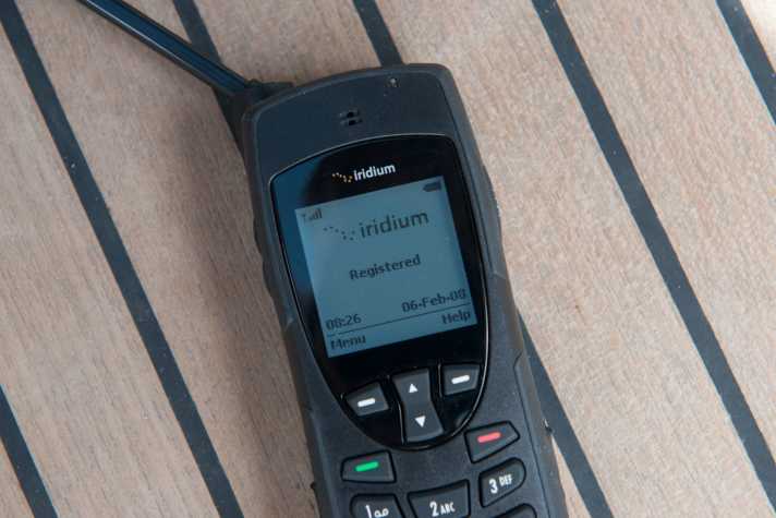Das Motorola 9555. Schon seit Jahrzehnten führt Motorola den Markt der erschwinglichen Satellitentelefone an