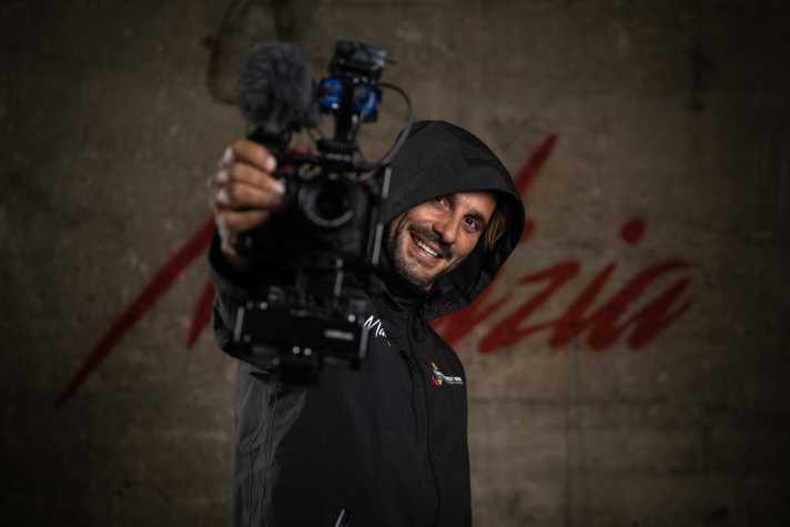 Wer bin ich, was mache ich? Fotograf Ricardo Pinto machte dieses Bild von seinem Kollegen und Anbord-Reporter Antoine Auriol