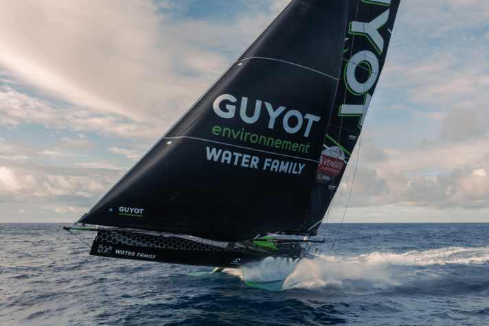 yacht/318642041_478687901037189_5379138516408637324_n_ee3deb6da3c0640efd09a95d1999ba6d