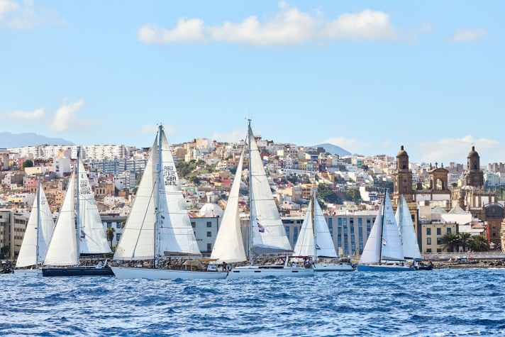 Ensemble à travers l'Atlantique : de Las Palmas de Gran Canaria, la première étape de l'ARC Plus mène au Cap-Vert