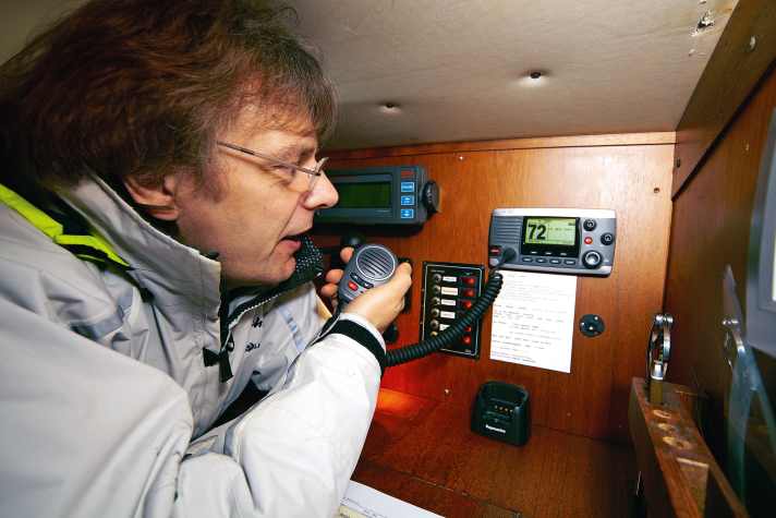   Anyone can simply chatter into the device. Especially in distress situations, the basics taught during radio training can be crucial