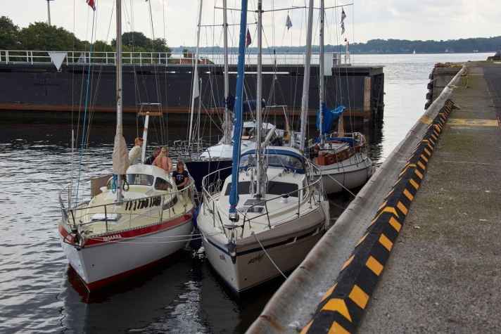 Don't panic - with a little preparation, lock manoeuvres can even be fun