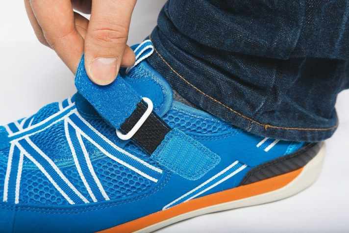   The Velcro fastening of the Nassau is practical, but does not give the foot much support in the shoe