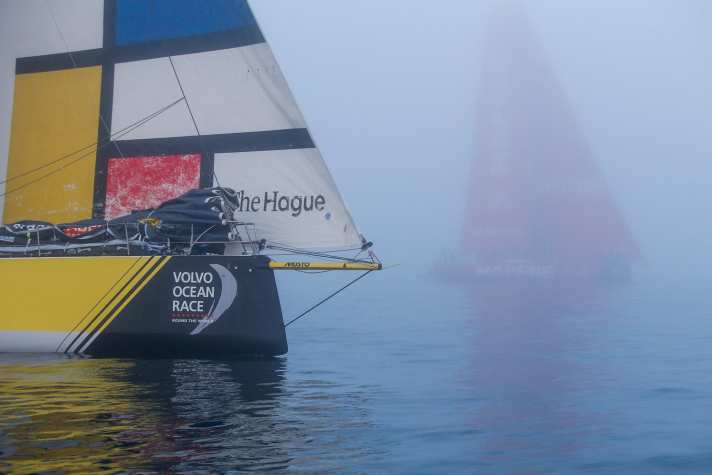   Tough slump for Team Brunel: Mapfre slowly overtakes Brunel here
