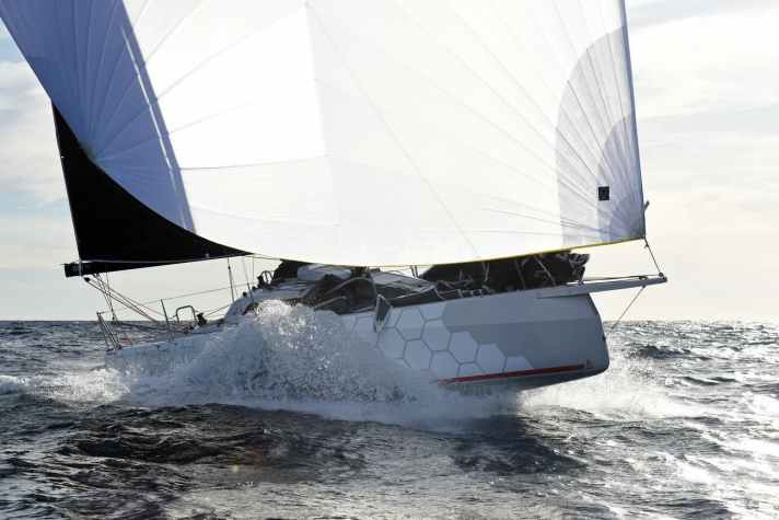  Konsequent & potent: Dehler 30 od