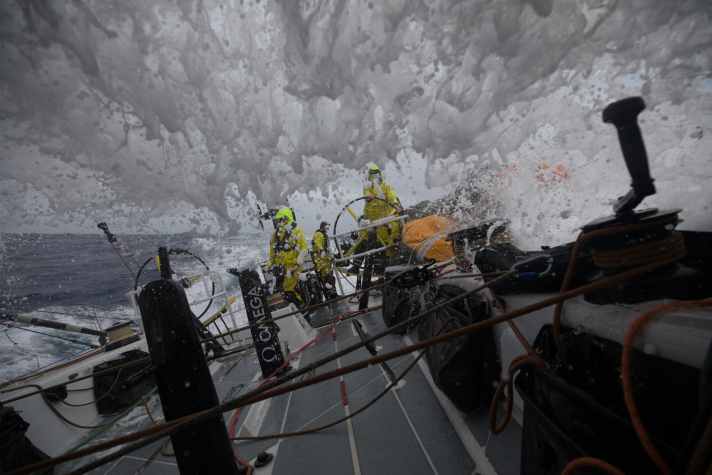   The front shortly before reaching the destination harbour brought back memories of the images from the Southern Ocean