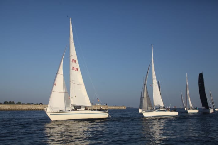   Off to the Vegvisir Race: the Moskito 85 "Pacemaker" with Volker Riechers and Jan Kähler leads a group on the middle distance of 158 nautical miles