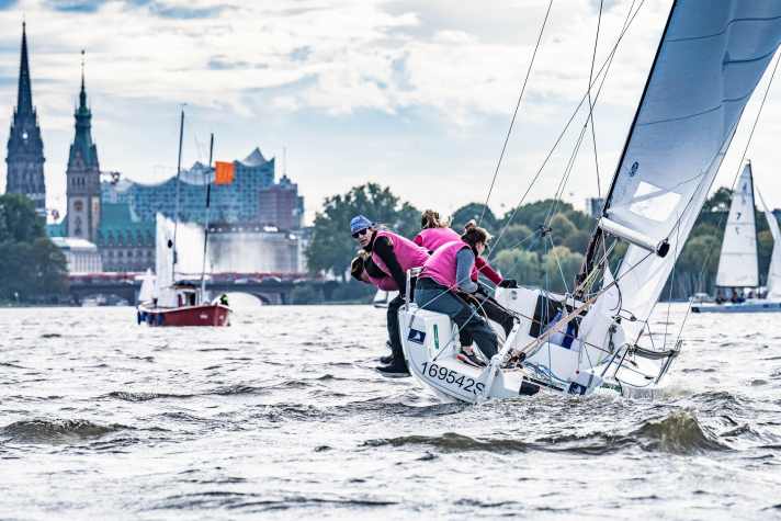   Pinkfarbenes Alstervergnügen beim letzten Helga Cup