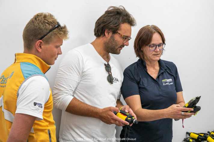   Melwin Fink beim Tracker-Check