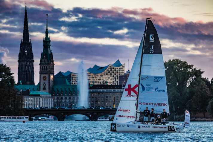 Die Alster ist Gastgeberin beim DSL-Pokal, der am ersten November-Wochenende in Hamburg steigt