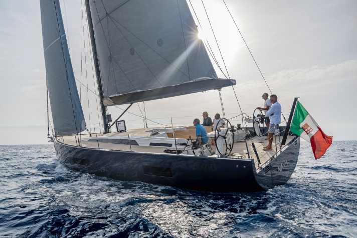 Excitingly beautiful lines on the Solaris 50