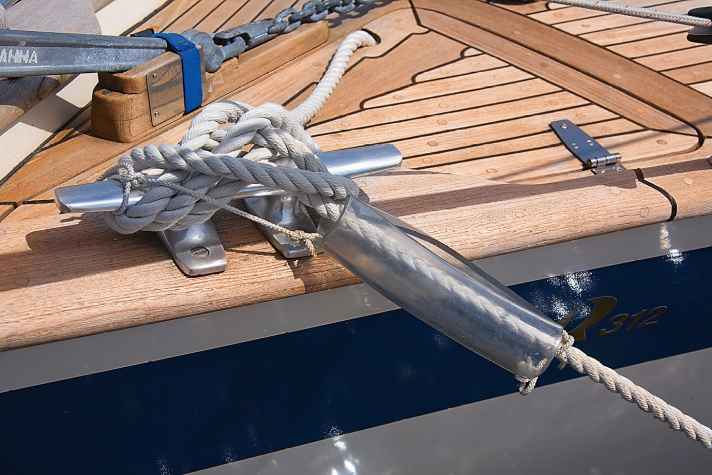 Durabilité des amarres : conseils contre les frottements