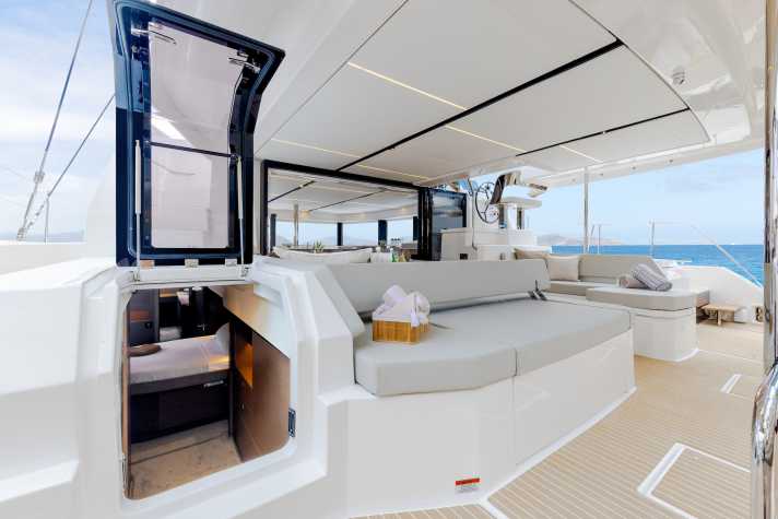 Cockpit der Leopard 52