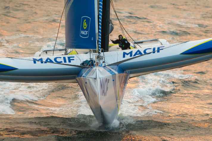 François Gabart si sta preparando per la regata in singolo Giant Tris