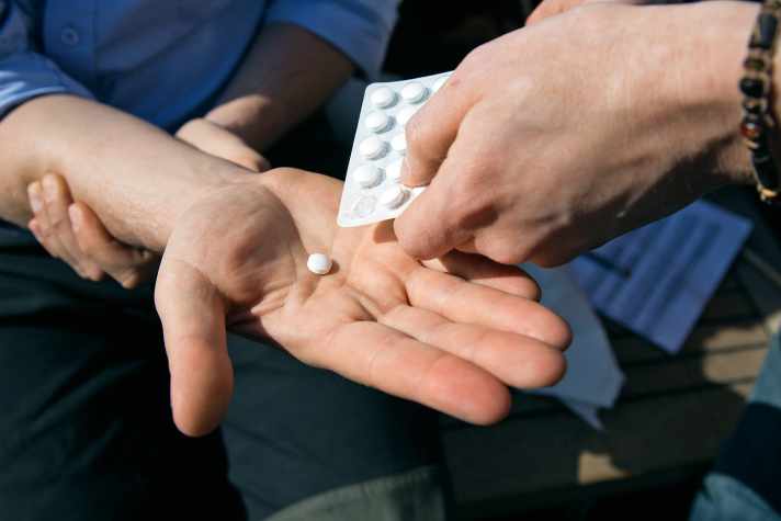 Les analgésiques courants font partie de toute pharmacie de bord