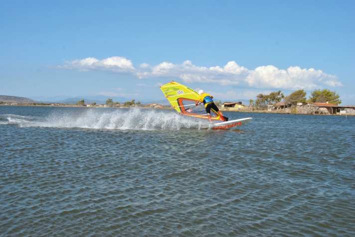 Spot Guide: Woife Strasser carved on the Greek shallow water slope of Tsimari