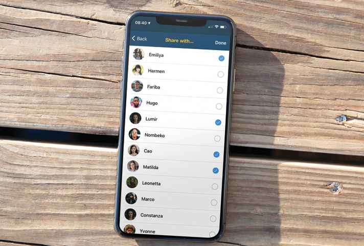 Informationen können in der ActiveCaptain Community in der App geteilt werden.