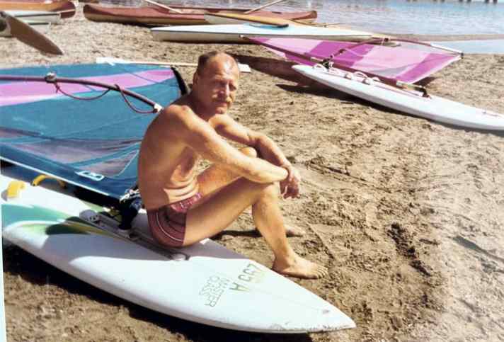 Heiner war bereits Mitte 40, als er mit dem Surfen begann.