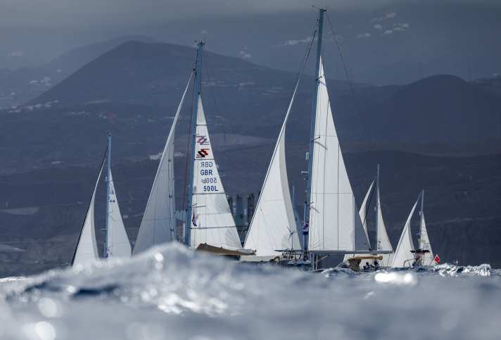 yacht/arc25d3-2318_1ff935dda63fcad16596ee9229d8cd39