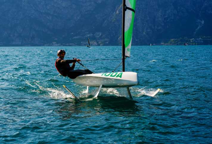 yacht/dsc03893_a5280202e0edf2b17f275cdfe66fcff4