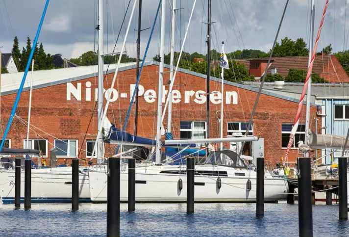 yacht/niro-petersen-laden-yacht-nico-krauss_862af8ed43090bd8275c9b5eb3a91791