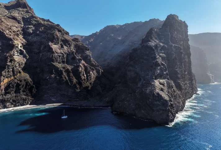 yacht/screenshot-2025-11-17-010249_be6e3c626f942aebb86ecb9360eefa98