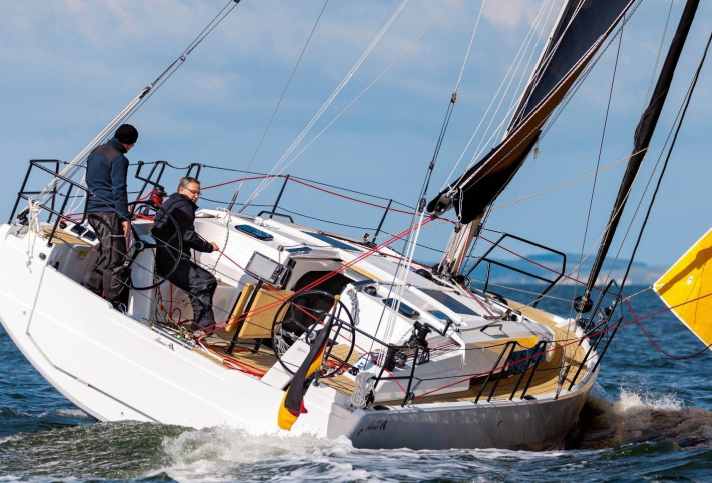yacht/yacht_20251015_202522_new-img_71-1-N2YypVpd