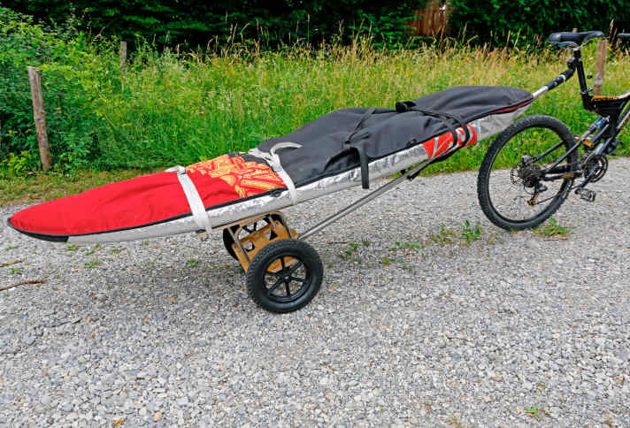 Afterwards: Trailer for board transport