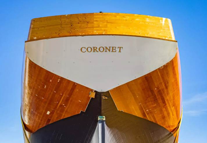 yacht/CoronetRumpfWassernIYRSNewport2022DFoPR_Coronet_DF_058_B_4790080ae28d312a7c752e39c9a28720
