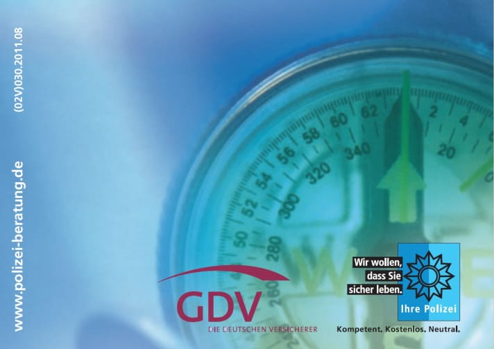 Just in case: The boat passport is an ideal tool for collecting the individual numbers of boats and equipment.  It is published by the German Insurance Association (GDV) and the German Federal and State Police Crime Prevention Organisation (ProPK). The boat passport can be downloaded as a PDF from the website <a href="http://www.polizei-beratung.de" target="_blank" rel="noopener noreferrer">www.polizei-beratung.de</a> free of charge