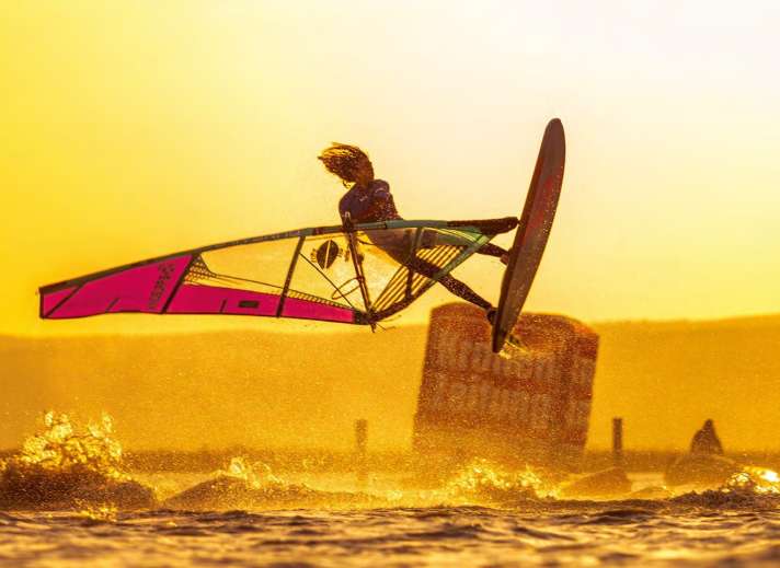 Freestyle-Events am Neusiedlersee haben eine lange Tradition – und finden meist in Verbindung mit legendären Partys statt.