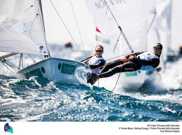   Segelten vor Mallorca nach langer Verletzungspause ebenfalls auf der Erfolgswelle: Nadine Böhm und Ann-Christin Goliass vom Deutschen Touring Yacht-Club