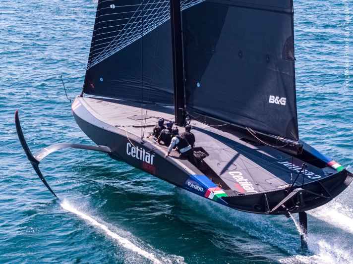   La barca d'altura di domani? Da che parte si va per il salone?