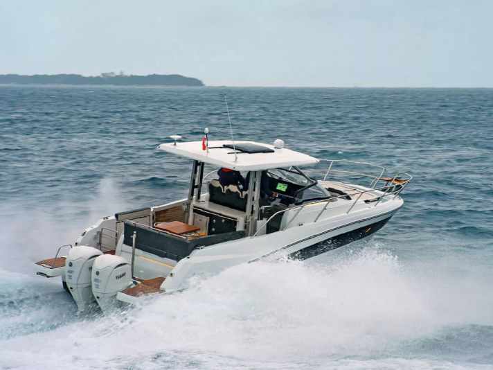 Protective: The T-top with its stainless steel supports and sun canopy is a solid construction