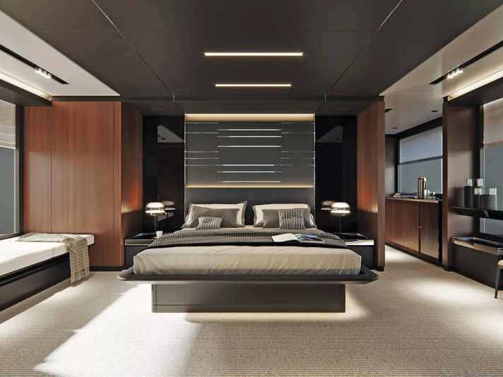 Drei Decks bieten Platz für Flybridge, Salon, Eignersuite (Foto) und vier Gästekabinen
