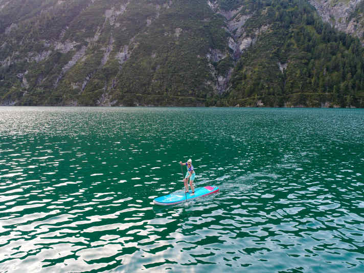 Lighter SUP beginners can go for a "big ride" on the 31 inch wide board after just a short familiarisation period.