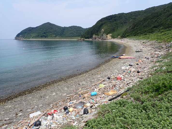 Whether in Europe or Asia, the images in lonely places are the same