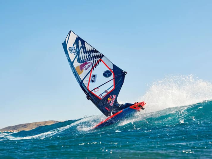 Slides and takas are easier if you push the centre fins further forward.