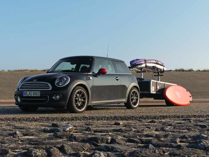 Trailer by Jochen Auster