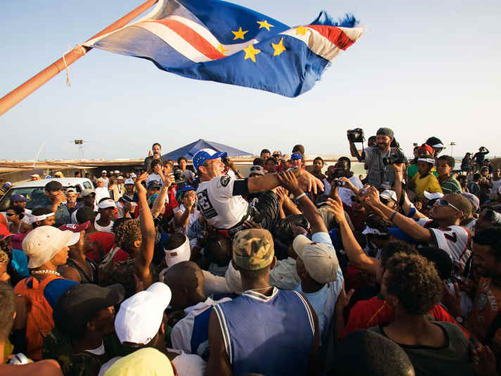 Josh Angulo, born in Hawaii, races in the World Cup under the flag of the Cape Verde Islands and lives on the island of Sal.