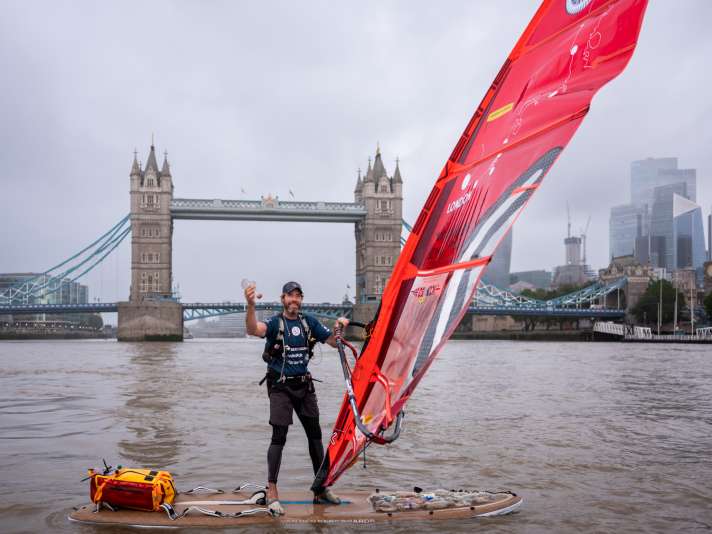 Der Plastic Soup Surfer hat es nach London geschafft.