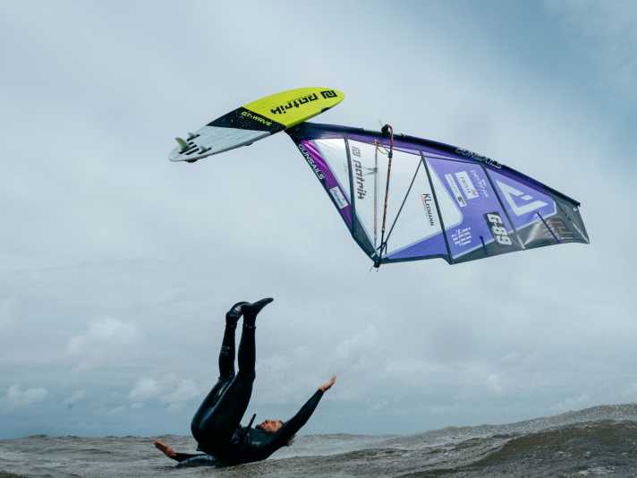 surf/dm3_byvalentinboeckler__1233010-jpg_082b68d985faf7b71d97c2be083679c0