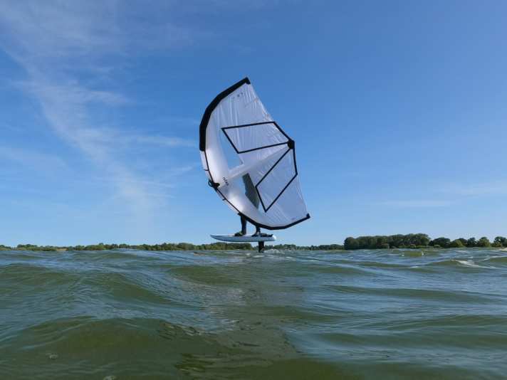 Vayu EOS 2 Wing