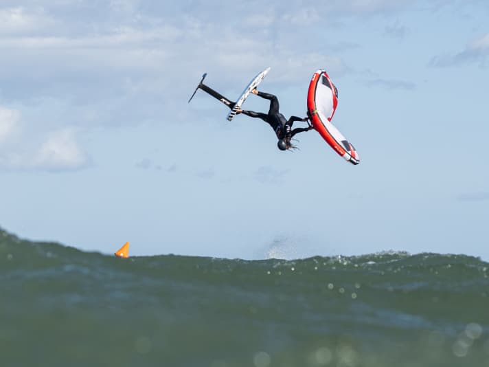 surf/gwa24-leucate-alan-fedita0000159-samuelcardenas_64e4ebcd2741c5bcc6d2db57b05229fa