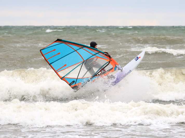 surf/img-4333_ae9d0f76996d11686b25d9582dc4416d