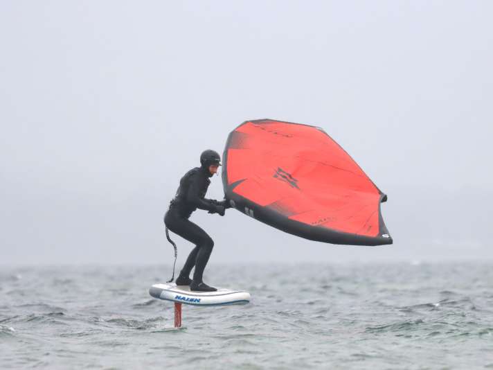 The Hover Inflatable is available in three sizes with volumes of 100/135 and 170 litres