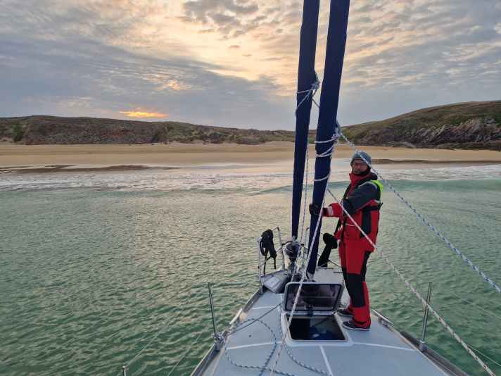 Falling dry on Île d'Houat: the easiest exercise?