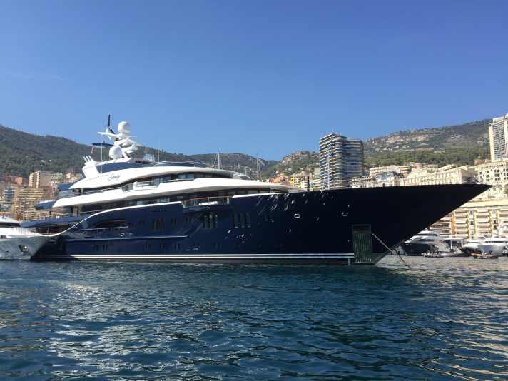 "Solandge" in the Port Hercule. | e.